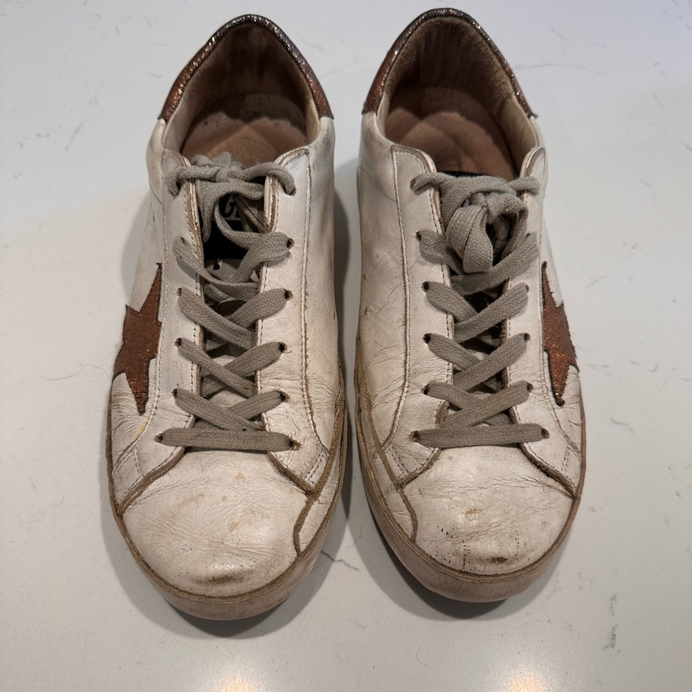 Golden Goose White Leather Sneakers with Brown Star